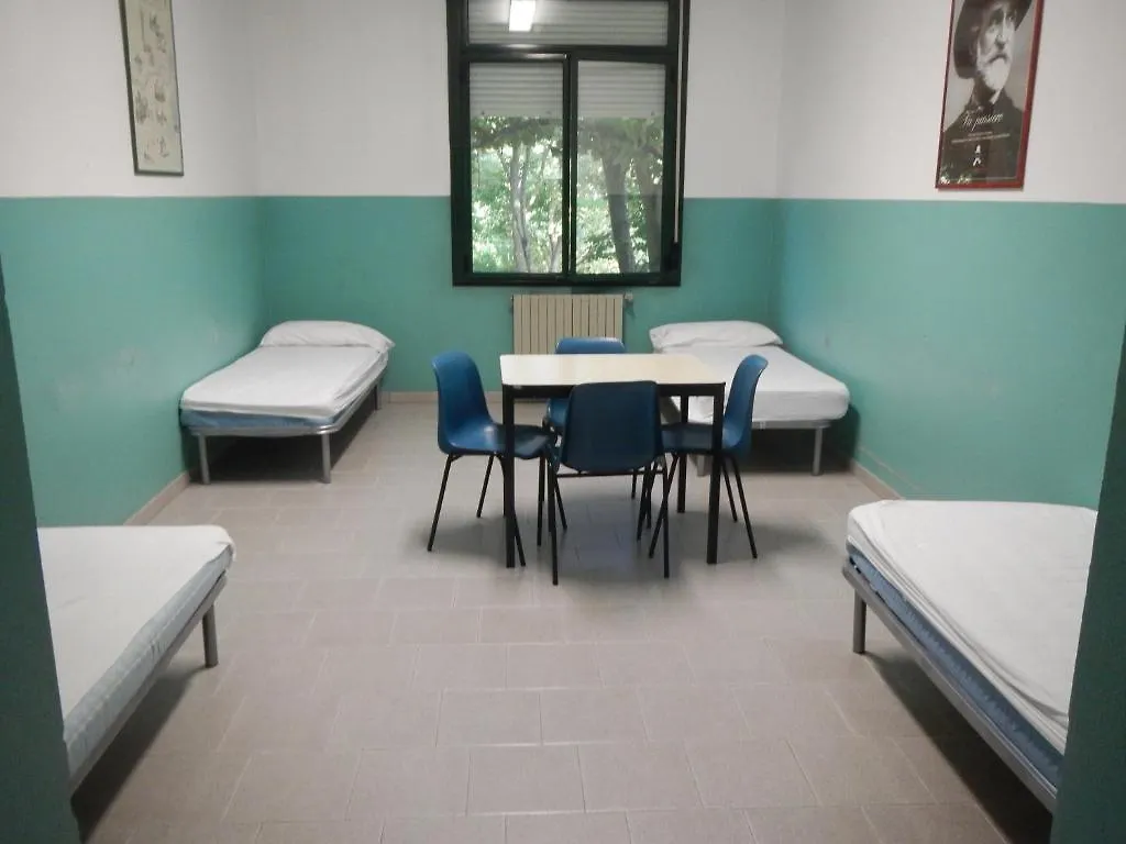 Ostello Due Torri San Sisto 3*, Bologna Italy