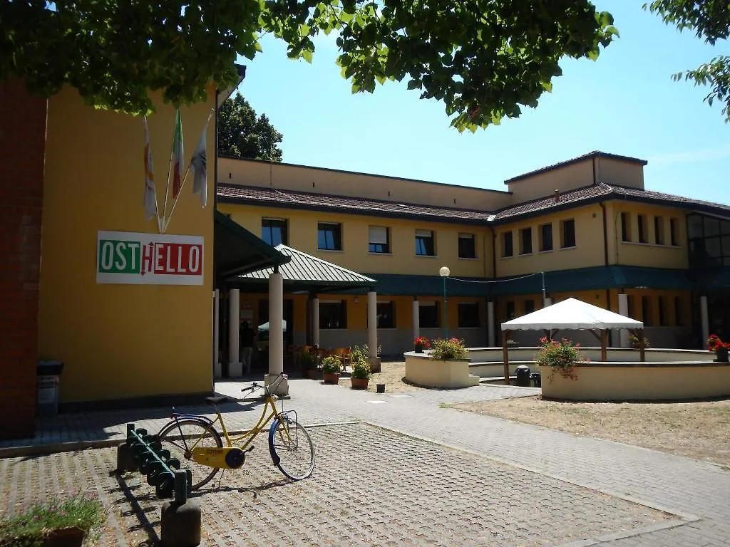 Ostello Due Torri San Sisto Hotel